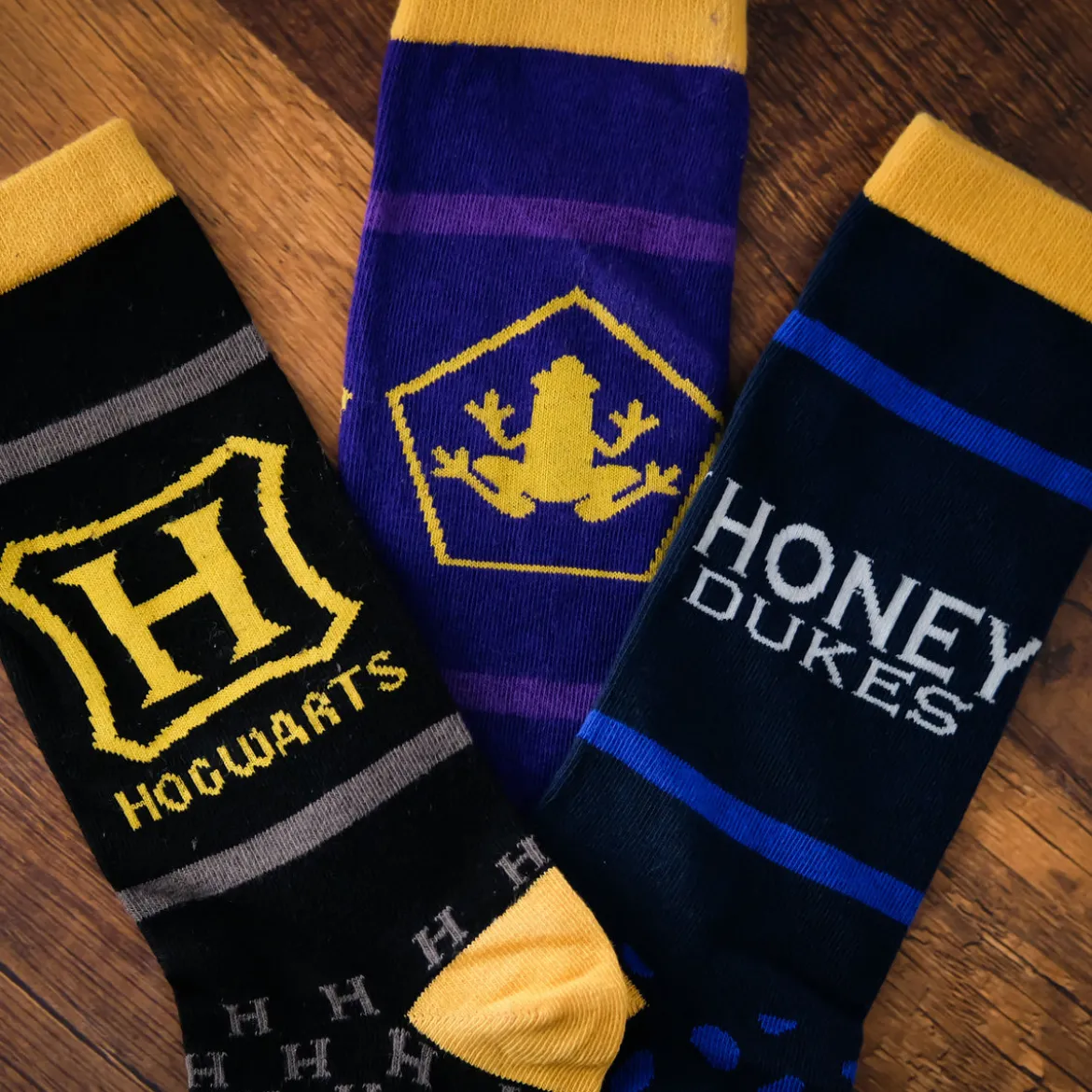 Harry Potter - Socken 3er Set in Schokofrosch Box