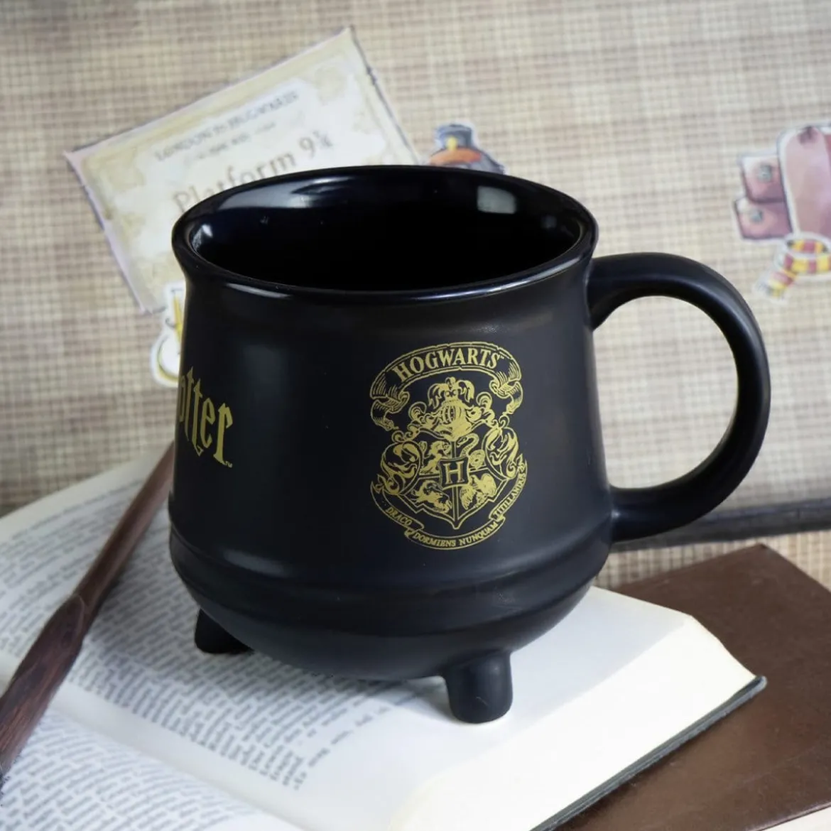 Harry Potter Tasse Hogwarts Wappen Kesseldesign 560ml