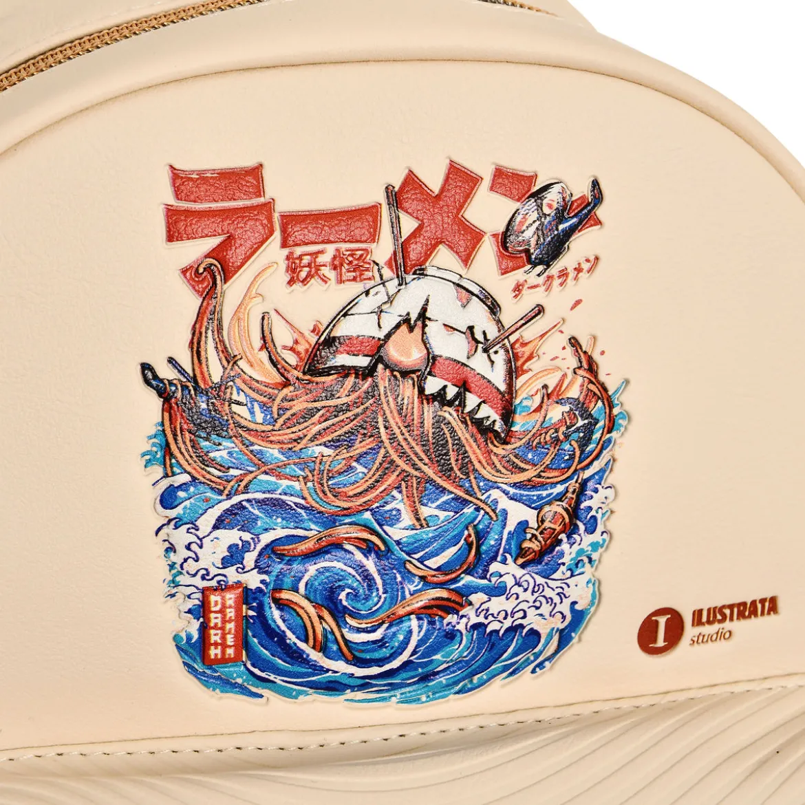 Ilustrata - Dark Ramen Rucksack mit Pom Pom Anhänger beige