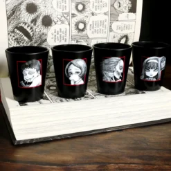 Junji Ito - Character Shots Gläserset