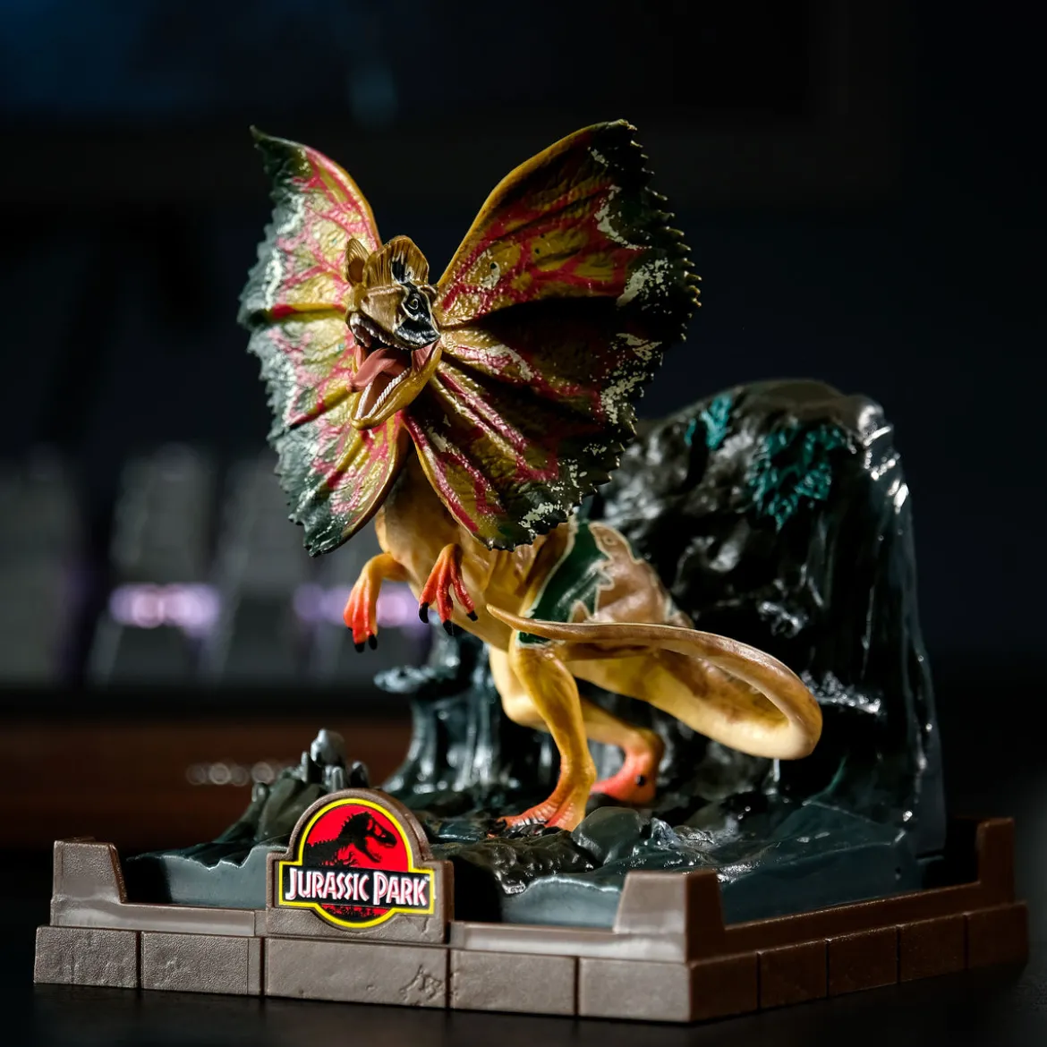 Jurassic Park - Dilophosaurus Figur
