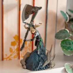 Kaiju No. 8 - Kikoru Shinomiya Diorama Figur