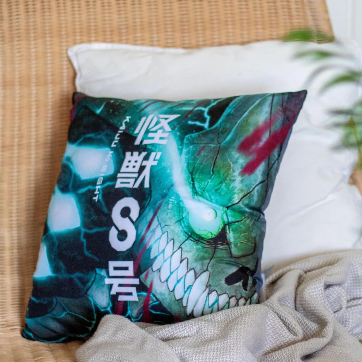 Kaiju No. 8 - Kissen