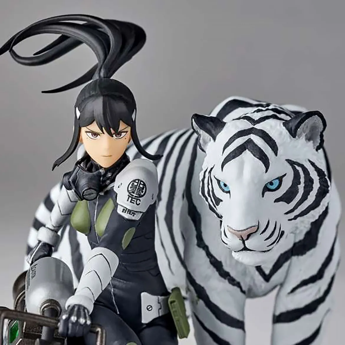 Kaiju No. 8 - Mina Ashiro Diorama Figur