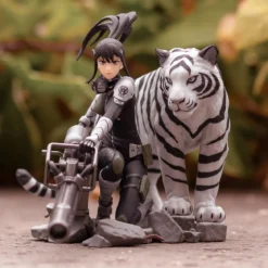 Kaiju No. 8 - Mina Ashiro Diorama Figur