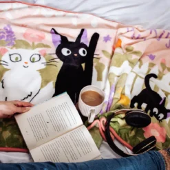 Kikis kleiner Lieferservice - Jiji und Lily Decke