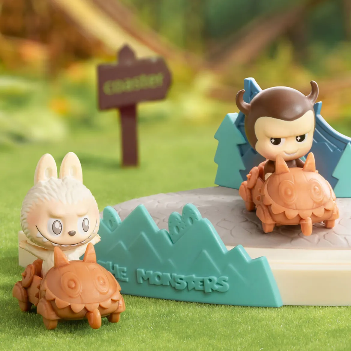 Labubu - The Monsters playing Games Series POP MART Mystery Figur