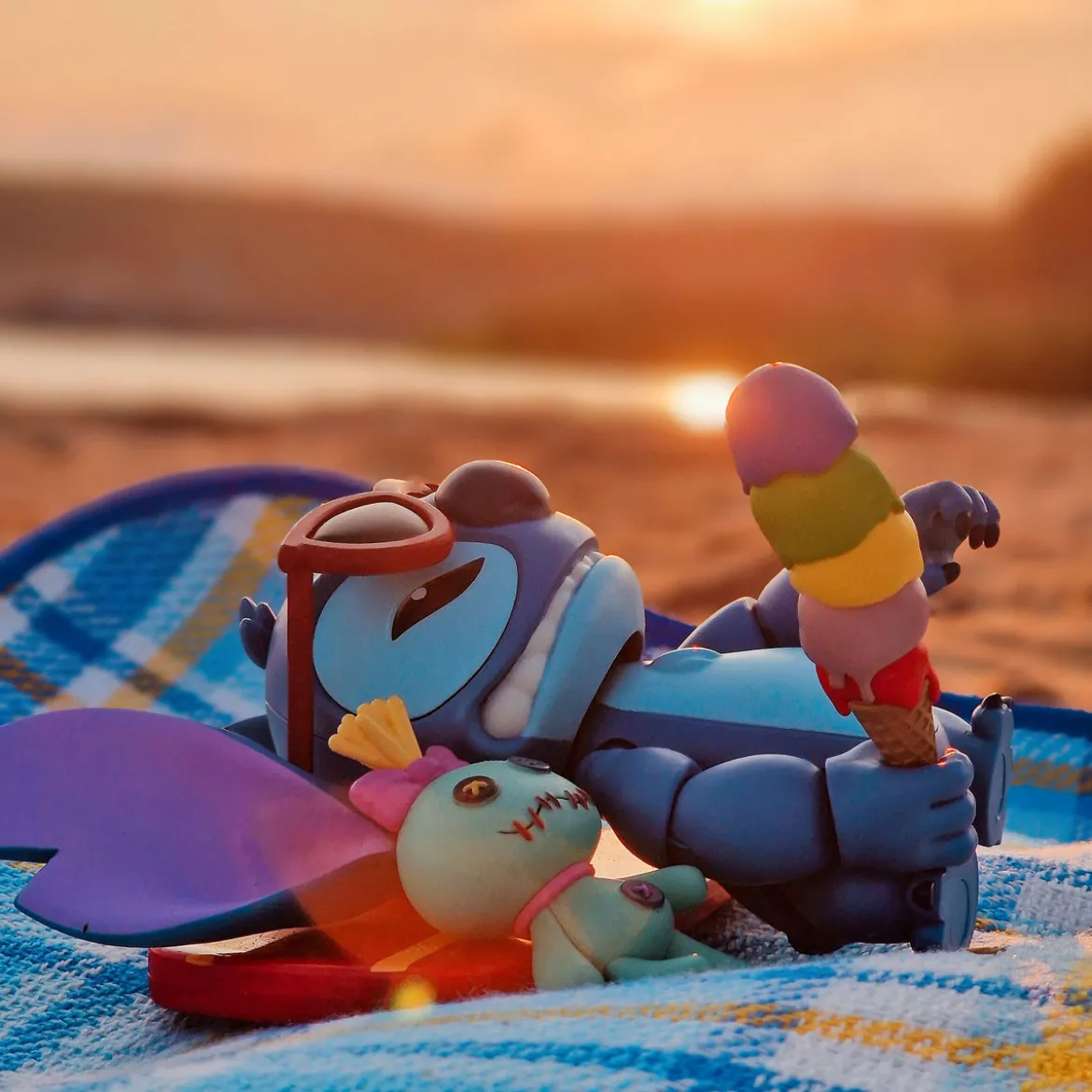 Lilo & Stitch - Actionfigur Stitch deluxe 1:9