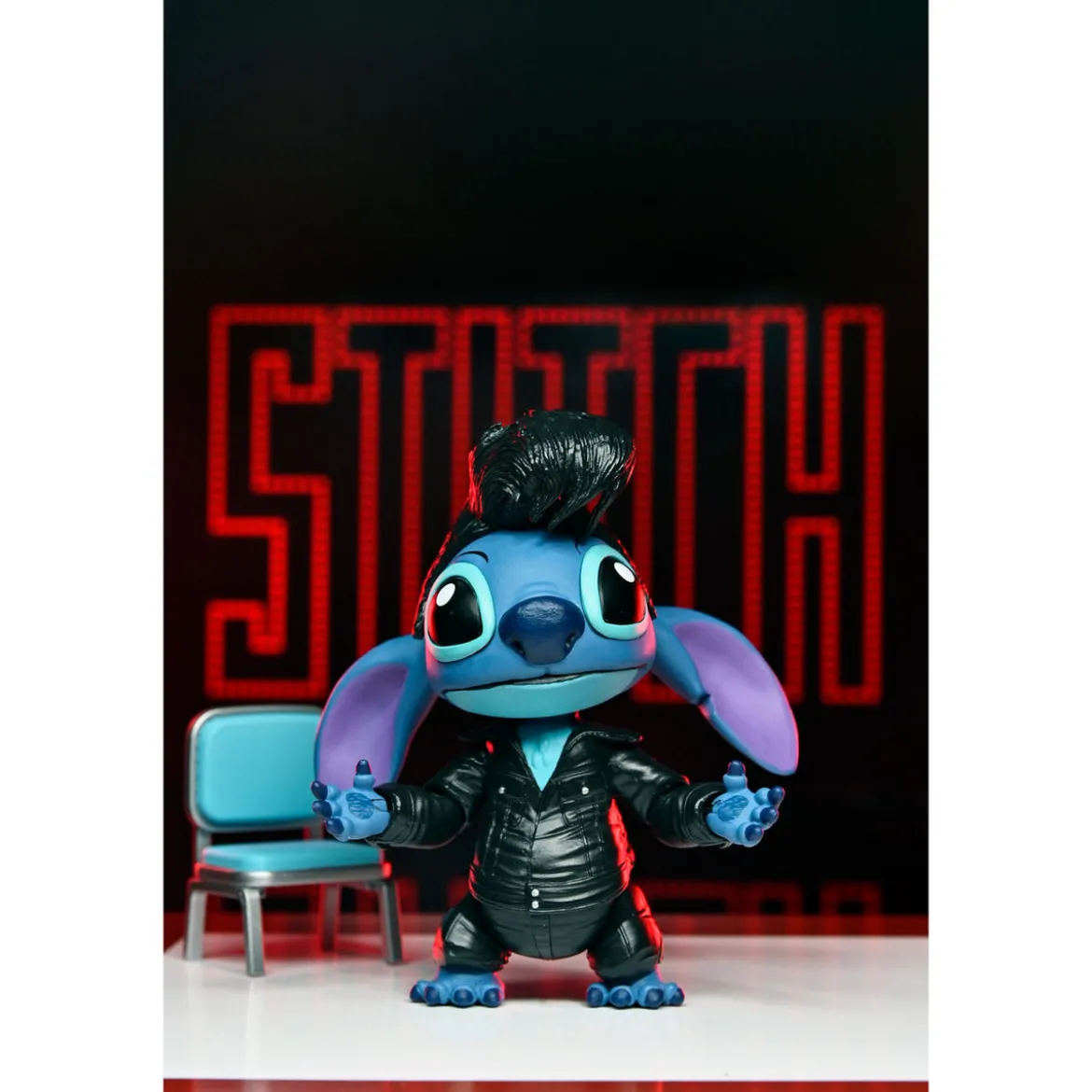 Lilo & Stitch Actionfigur Ultimate Singer Elvis Stitch 7 cm