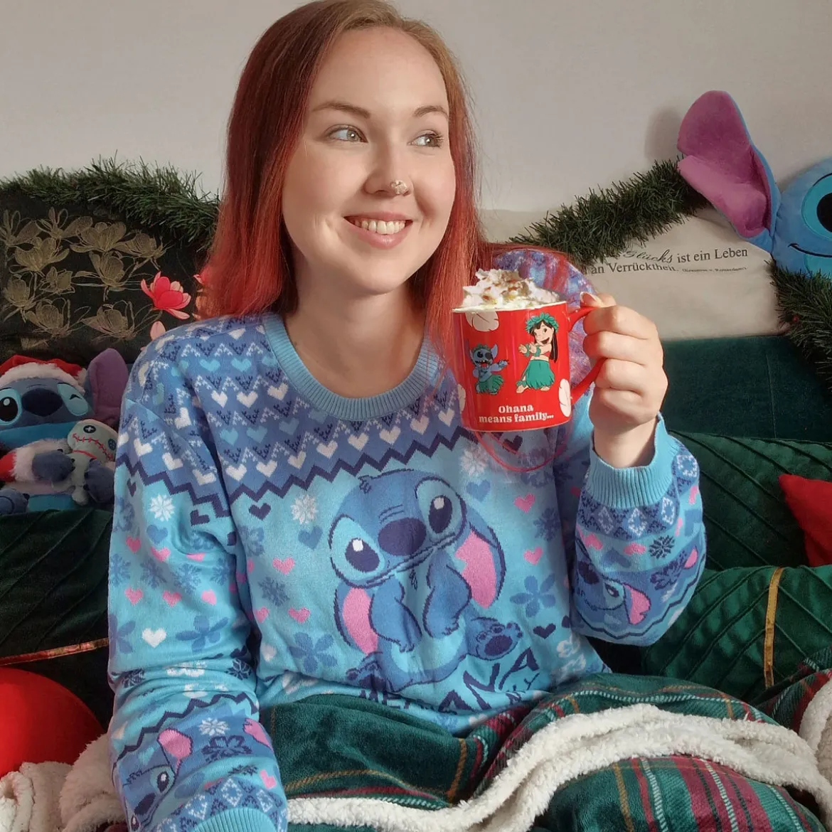 Lilo & Stitch - Ohana Means Family Strickpullover
