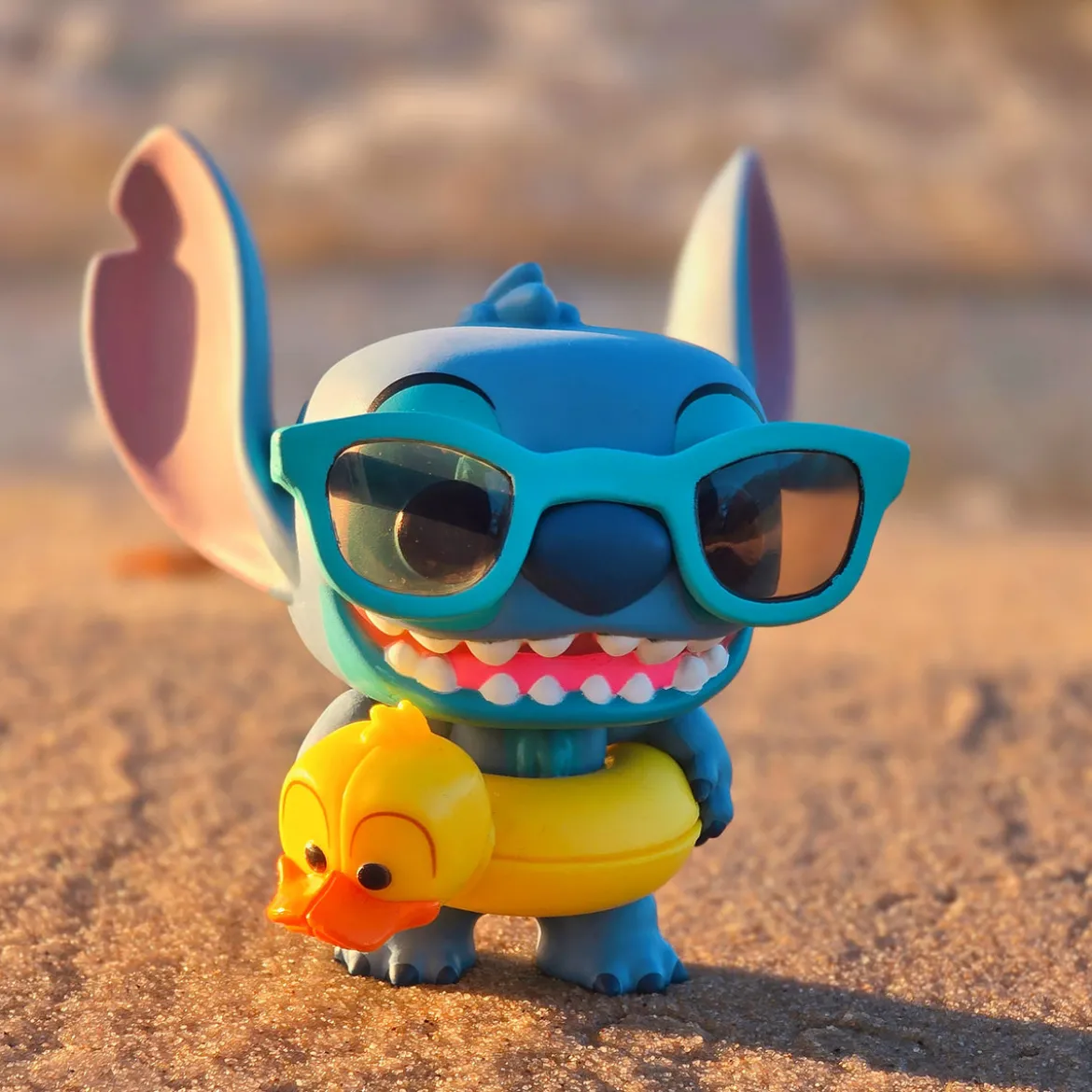 Lilo & Stitch - Stitch mit Schwimmring Funko Pop Figur