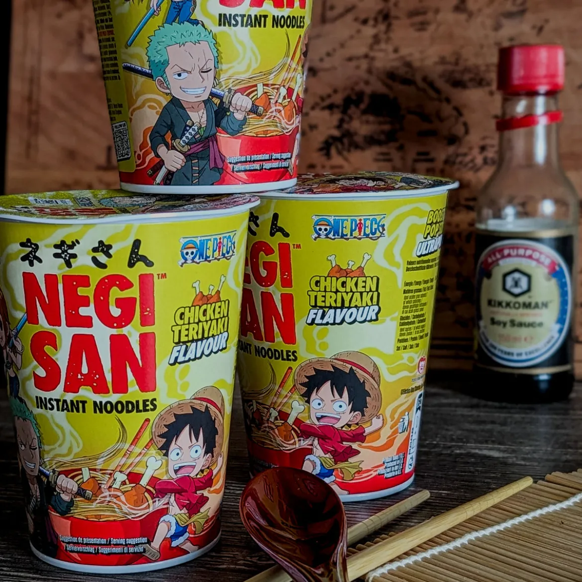Luffy, Zoro und Nami Chicken Teriyaki Instant-Nudeln - One Piece