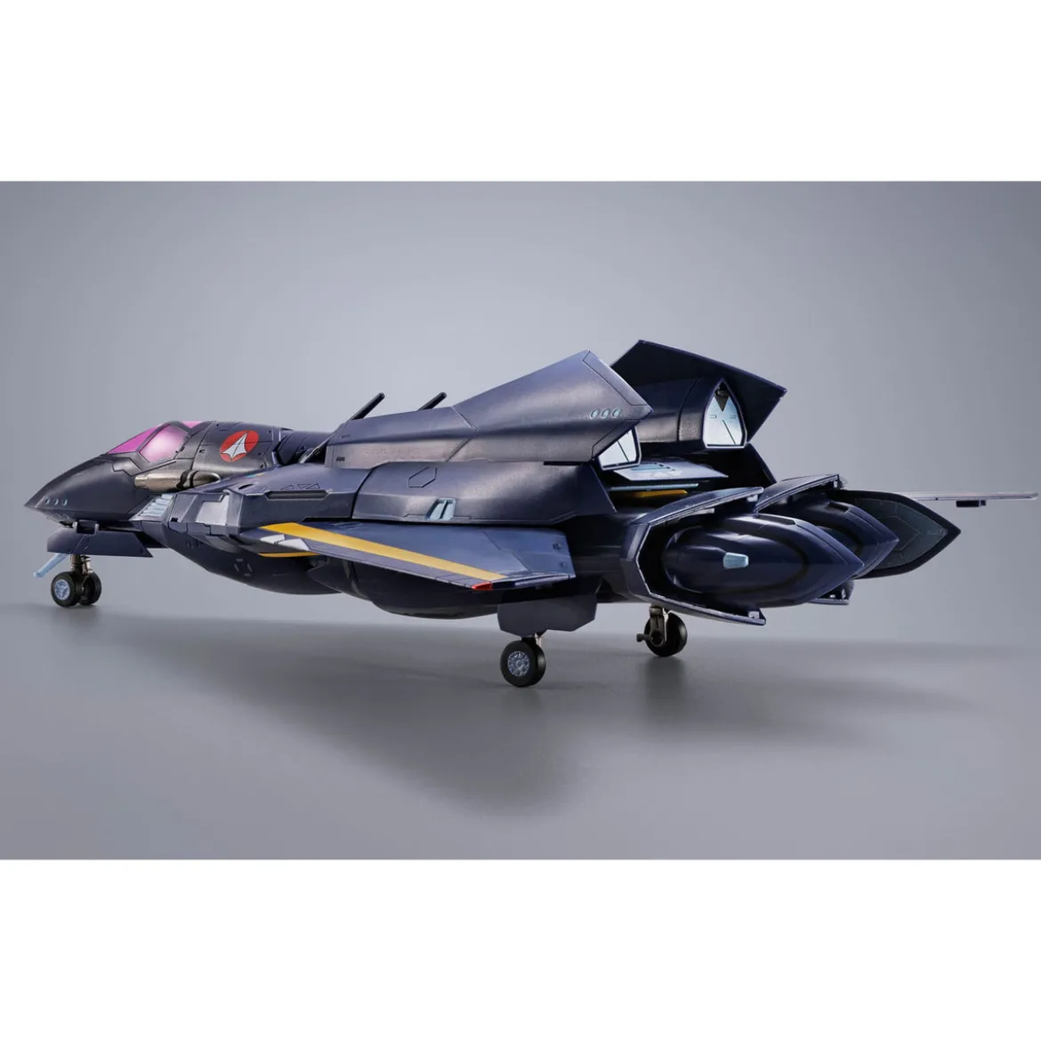Macross 7 DX Chogokin Actionfigur VF-17S Nightmare