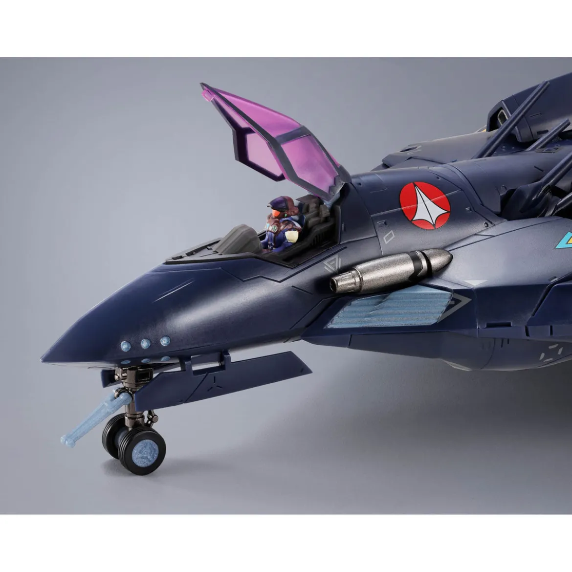 Macross 7 DX Chogokin Actionfigur VF-17S Nightmare