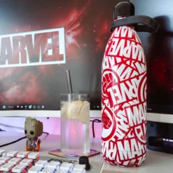 Marvel - Logo and Icons Trinkflasche