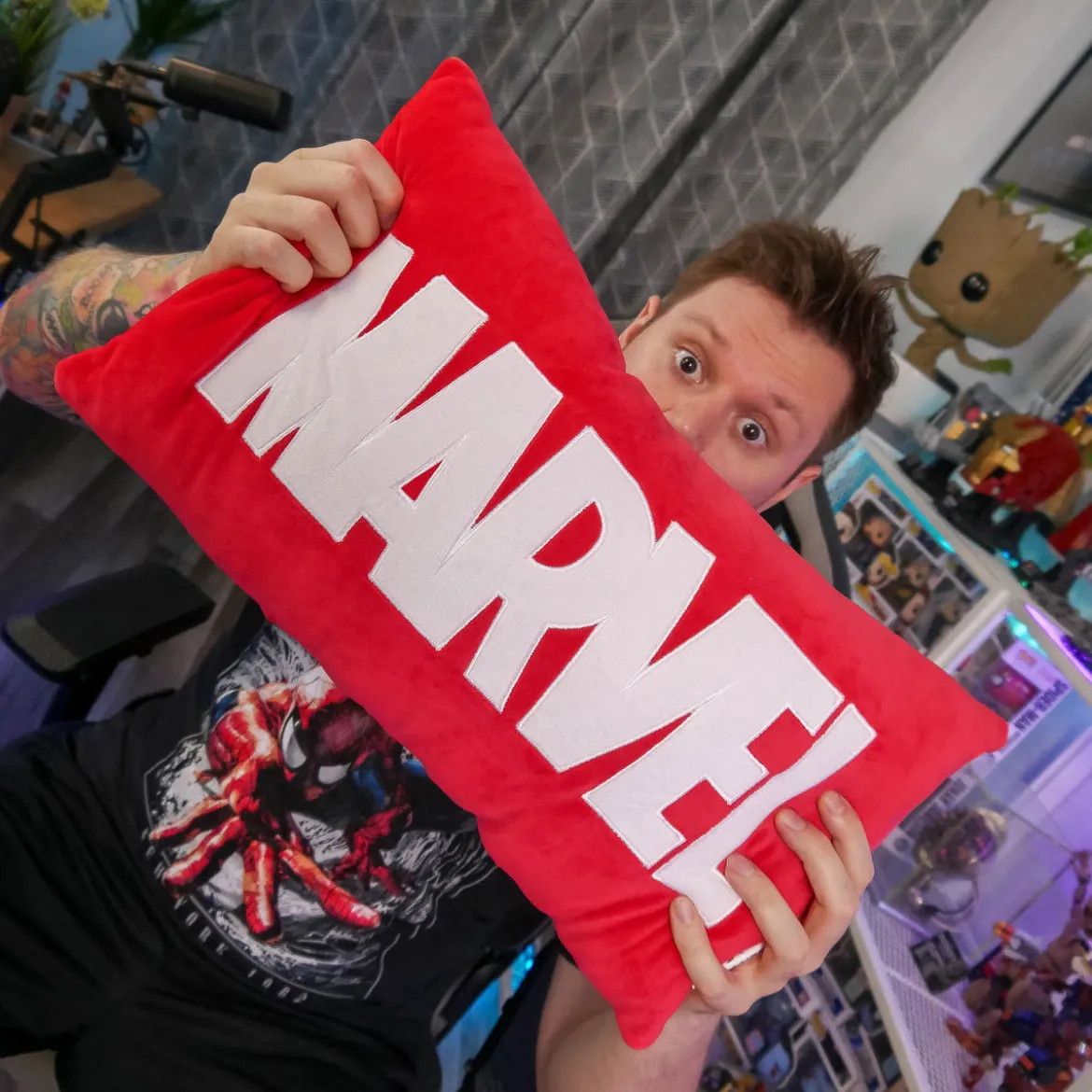 Marvel - Logo Kissen rot