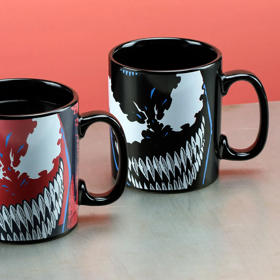 Marvel - Venom Face Thermoeffekt Tasse