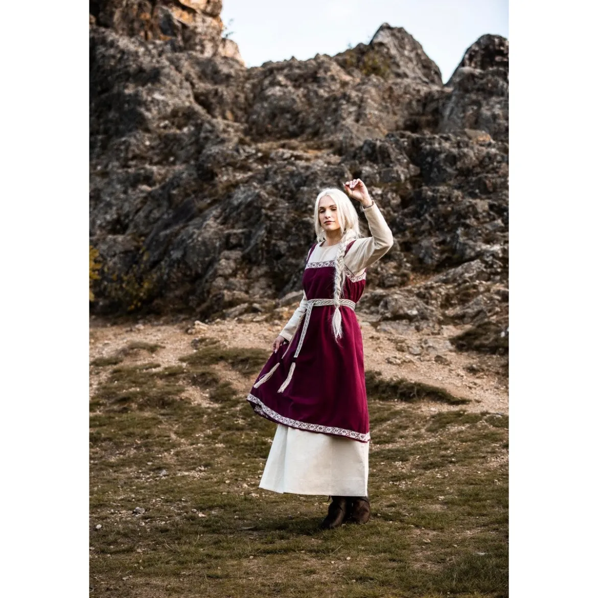 Mittelalter Überkleid Halla rot