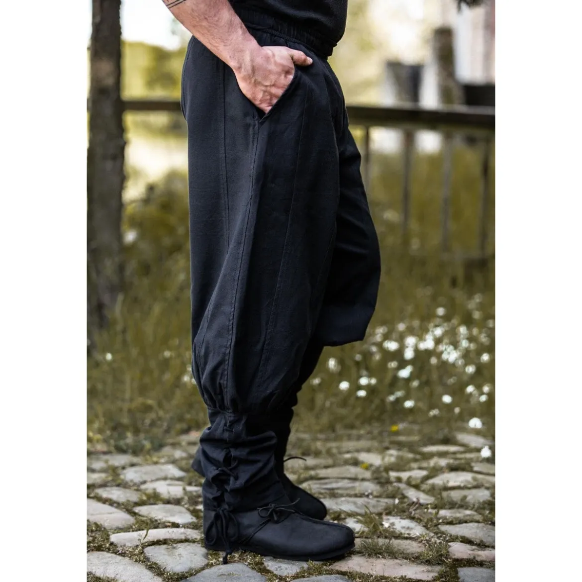 Mittelalter Hose Tiago mit Beinschnürung schwarz