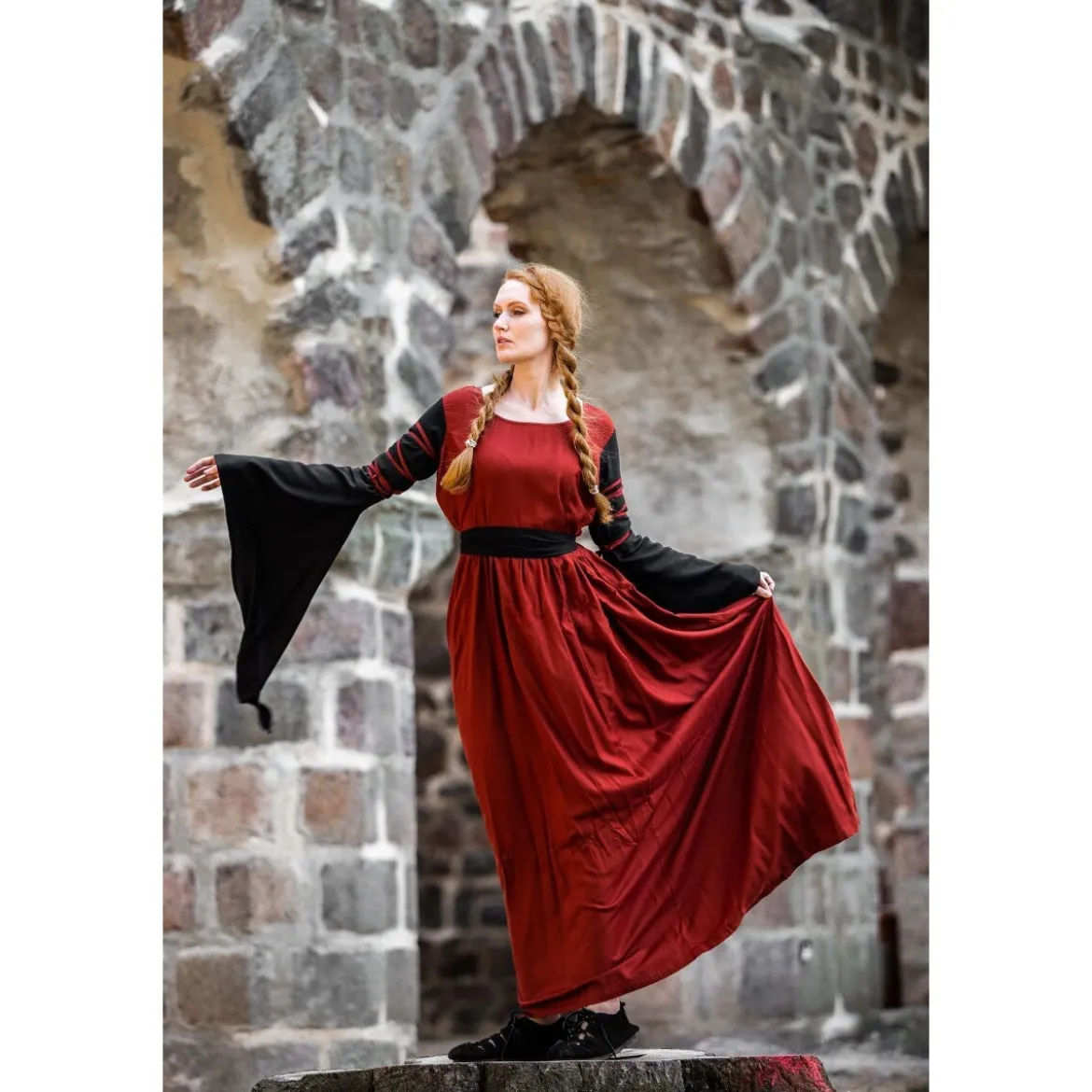 Mittelalter Kleid Dorell rot-schwarz