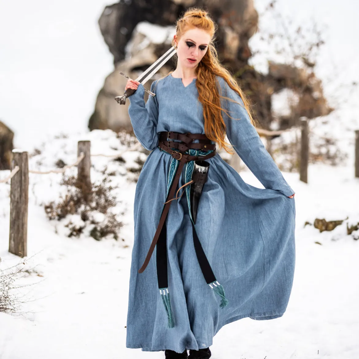 Mittelalter Kleid Leinen blau