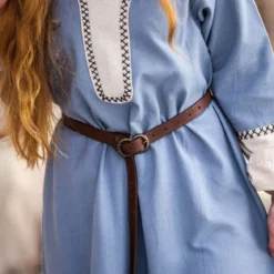 Mittelalter Kleid mit Handstickerei blau