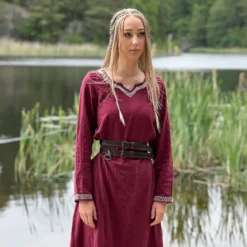 Mittelalter Kleid mit Handstickerei rot