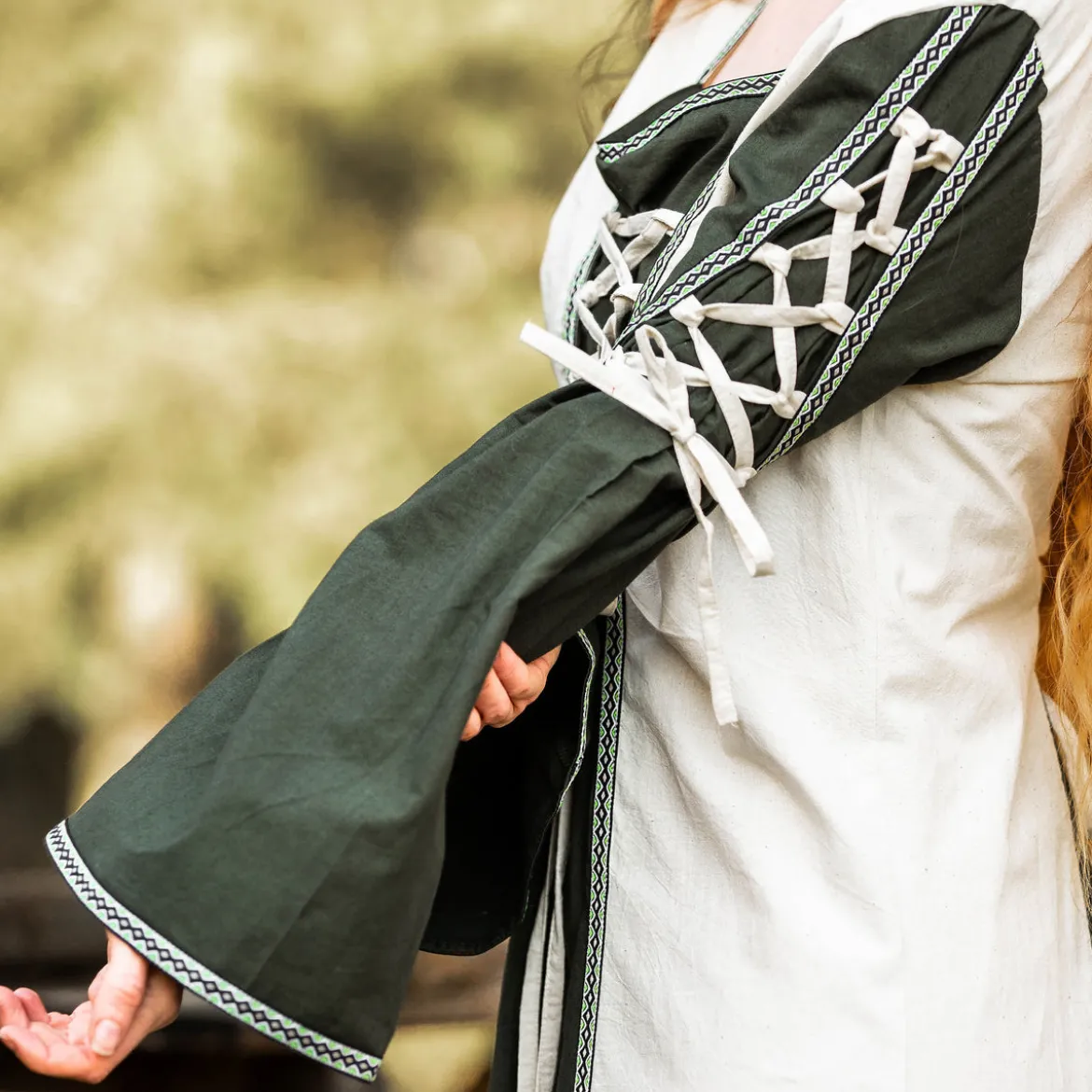 Mittelalter Kleid mit Schnürung grün-natur