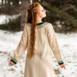 Mittelalter Kleid mit Stickerei beige-grün