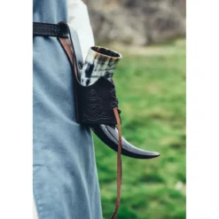 Mittelalter Leder Trinkhornhalter mit keltischem Knoten