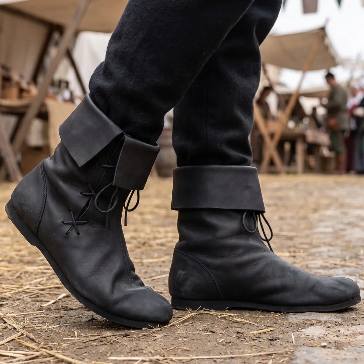 Mittelalter Stulpenstiefel aus Nubukleder schwarz