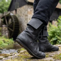 Mittelalter Stulpenstiefel aus Nubukleder schwarz