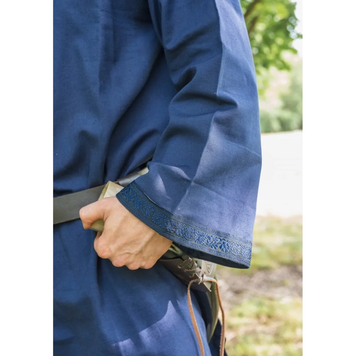 Mittelalter Tunika mit Bordüre Halvor blau