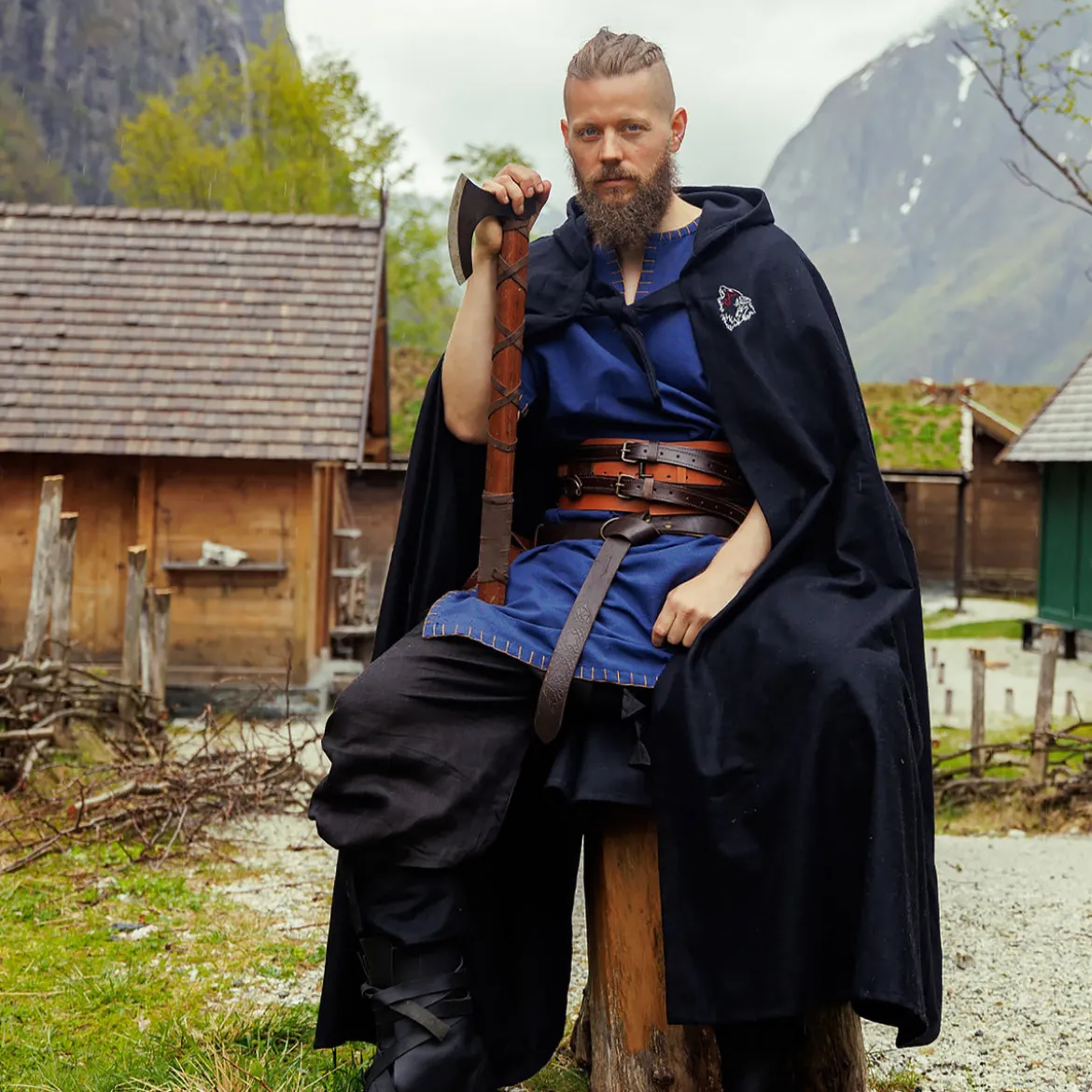 Mittelalter Umhang Alpha mit Wolfsstickerei schwarz