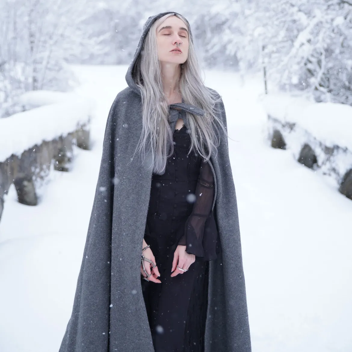 Mittelalter Umhang Elinor grau