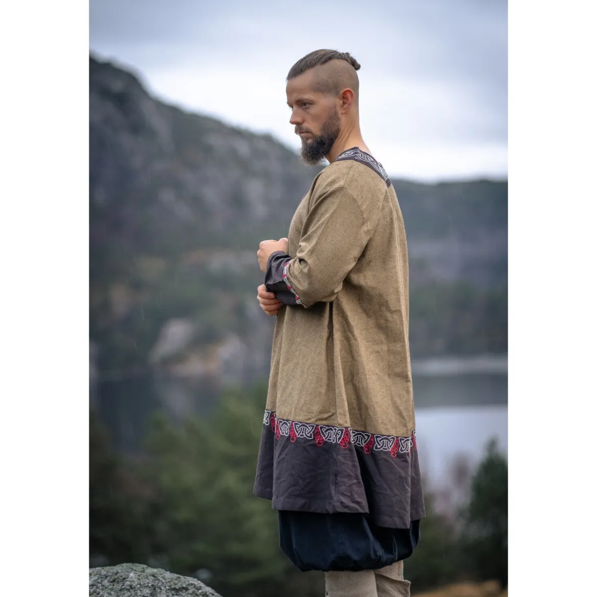 Mittelalter Wikinger Tunika Freydis sand