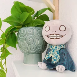 NieR Replicant - Emil Plüsch Figur
