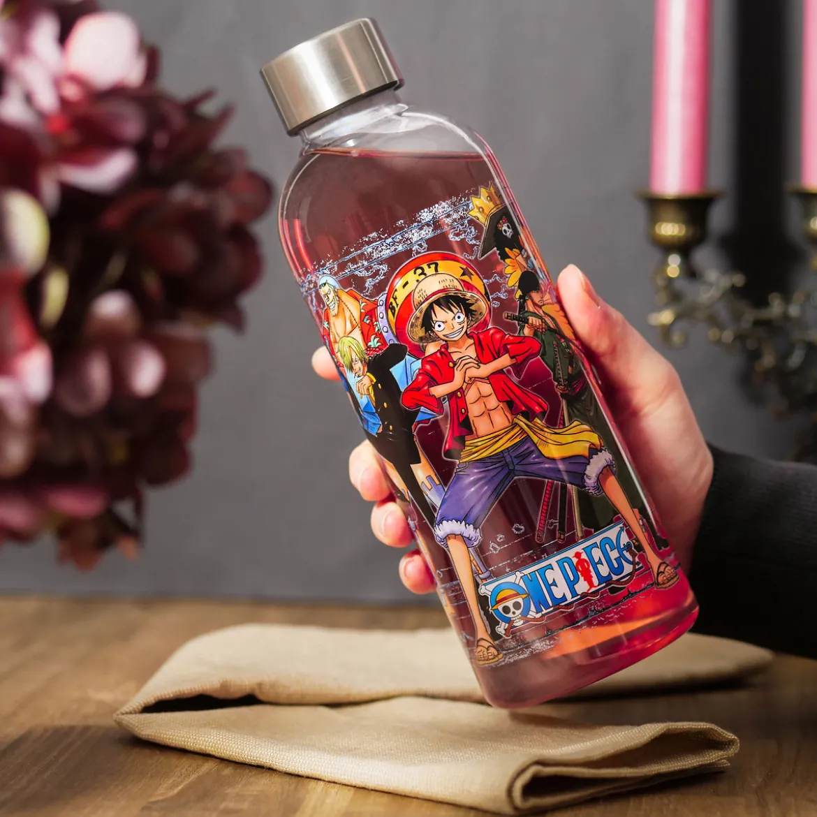 One Piece - Luffy mit Crew Trinkflasche