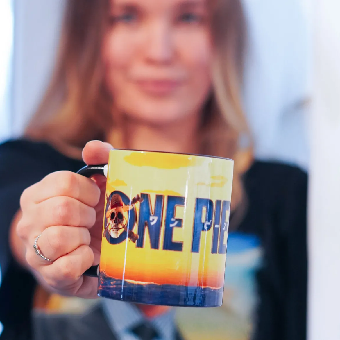 One Piece - Serien Logo Tasse