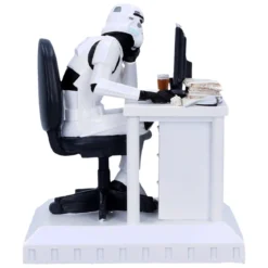 Original Stormtrooper - Slave to the Wage Diorama