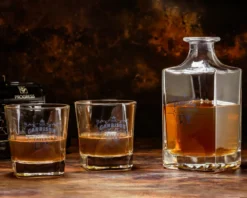 Peaky Blinders - Karaffe mit Stopfen und Gläser-Set