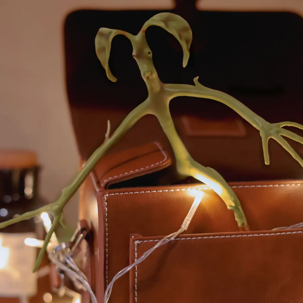 Phantastische Tierwesen - Biegbare Bowtruckle Figur 19cm