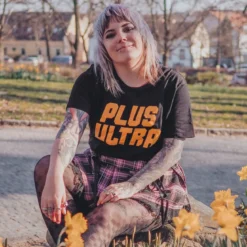 Plus Ultra T-Shirt für My Hero Academia Fans schwarz