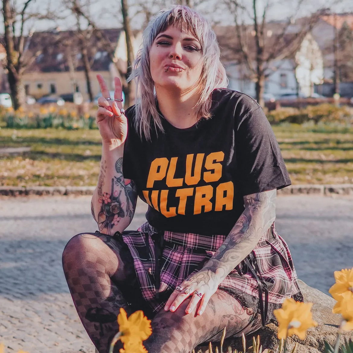 Plus Ultra T-Shirt für My Hero Academia Fans schwarz