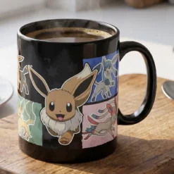 Pokemon - Evoli Evolutions Thermoeffekt Tasse