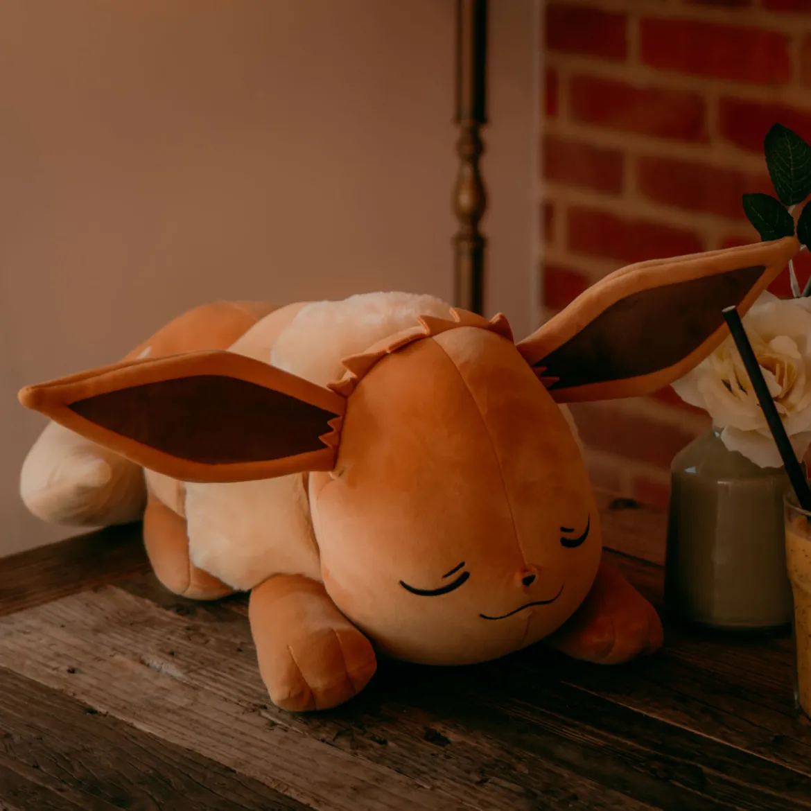 Pokemon - Evoli Plüsch Figur schlafend