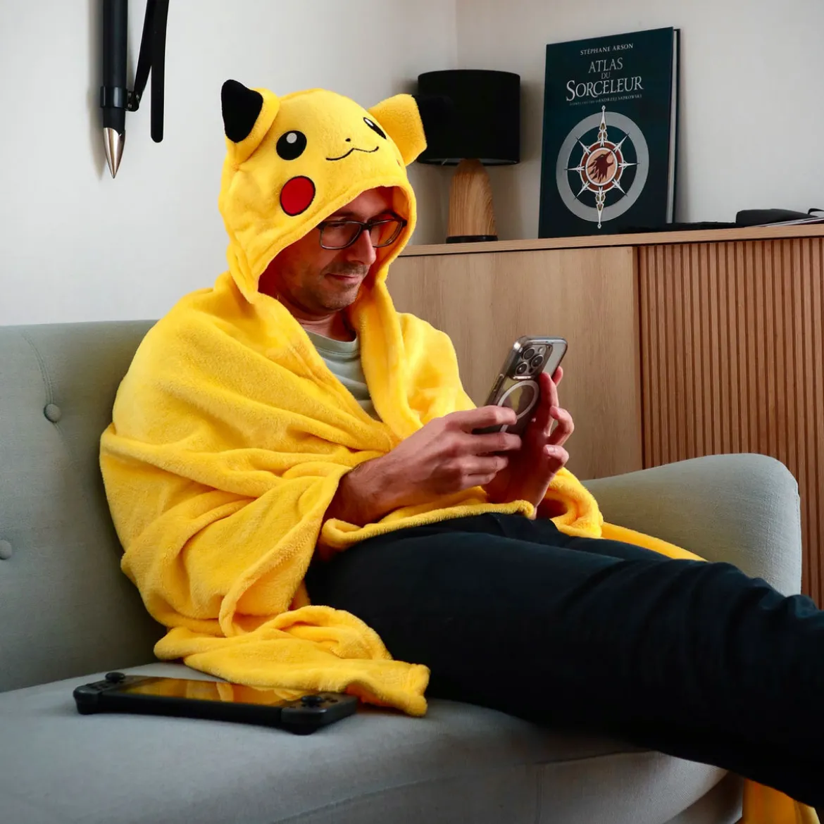 Pokemon - Pikachu Decke mit Kapuze