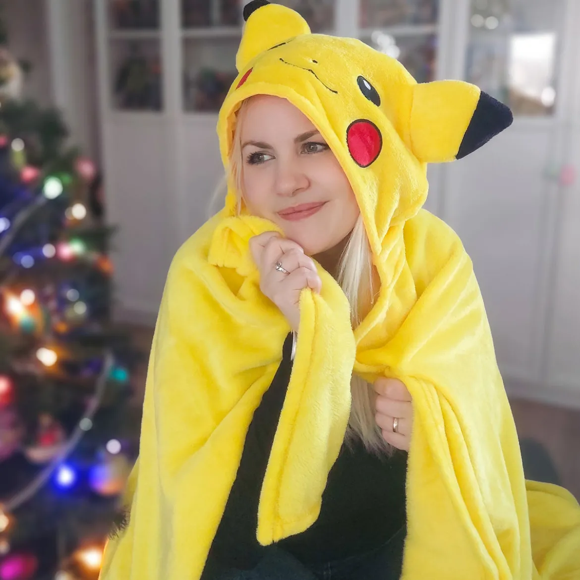 Pokemon - Pikachu Decke mit Kapuze