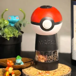 Pokemon - Pokeball Elektrische Salz & Pfeffermühle