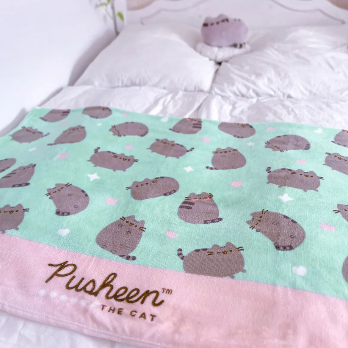 Pusheen - Allover Decke